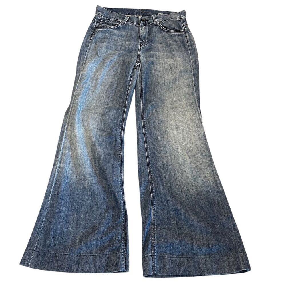 7 For All Mankind Ginger Women's Flare wide-leg Jeans Size 25 short Medium Wash